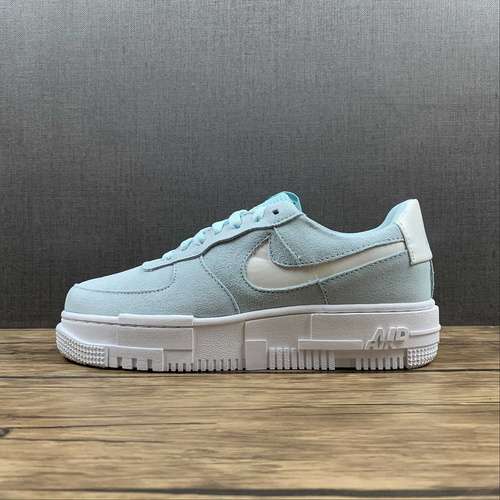 270DH3855400AIR FORCE 1 PIXEL GLACIER BLUEWHITEPURE PLATINUMWOMAN3639MAN4045