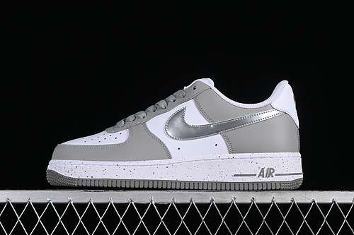 300MK5639889AIR FORCE 1 07 LOW WHITEGREYSILVERWOMAN3639MAN4045