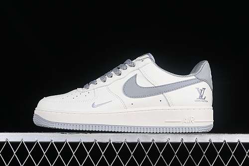 280NK6369568AIR FORCE 1 07 LOW LV WHITEGREYWOMAN3639MAN4045