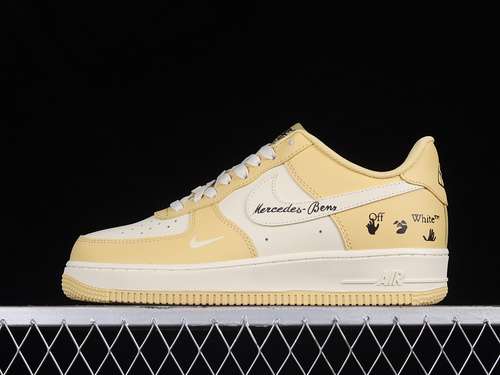 320DV4468126AIR FORCE 1 LOW 07 YELLOWBEIGEBLACKWOMAN3639MAN4045