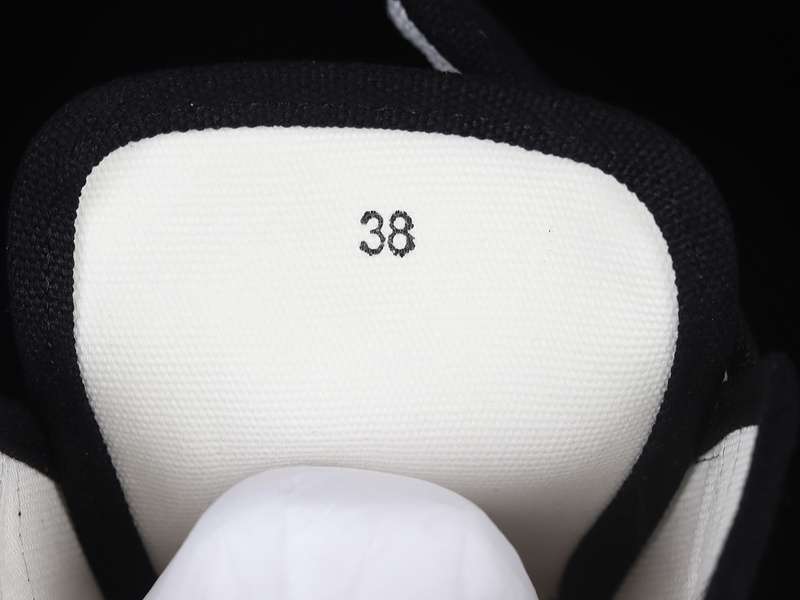 35-39 (12).jpg