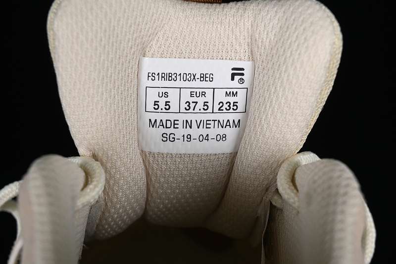 35-44 (11).jpg