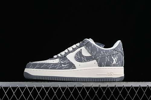 340HD1968030AIR FORCE 1 07 LOW LV WHITEGREYWOMAN3639MAN4045
