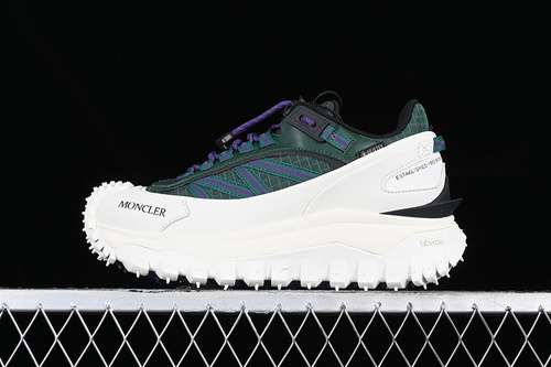 630M00230M2058MONCLER TRAILGRIP GTX WHITEGREENPURPLEWOMAN3642