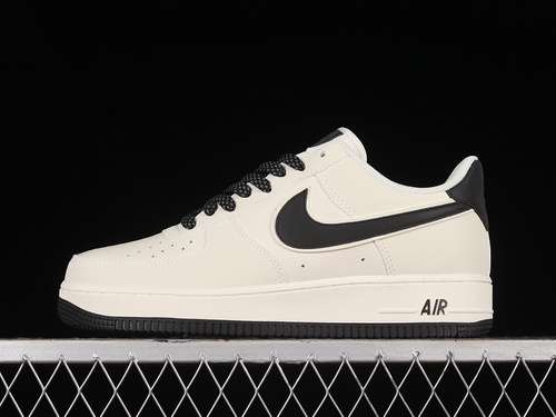 320GL6835001AIR FORCE 1 LOW 07 BEIGEBEIGEBLACKWOMAN3639MAN4045