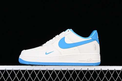 320BS9055750AIR FORCE 1 07 LOW BLUEWHITEWOMAN3639MAN4045