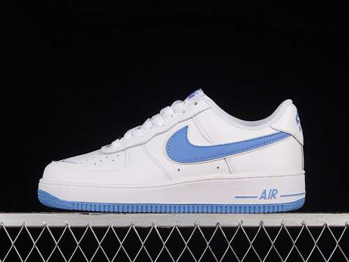 300CV5696965AIR FORCE 1 07 LOW WHITEROYALBLUEBLUEWOMAN3639MAN4045