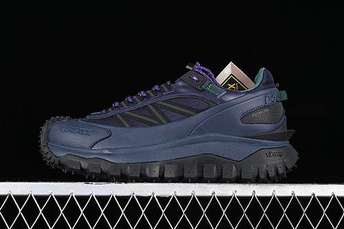 630M00010M2058MONCLER TRAILGRIP GTX BLACKBLUEWOMAN3639MAN4046