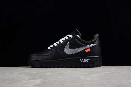 420AV5210001OW X AIR FORCE 1 LOW 07 MOMA BLACKMETALLIC SILVERWOMAN3639MAN4045