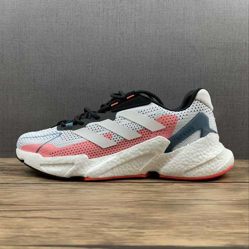 270S23670X9000L4 SHOES CLOUD WHITECORE BLACKSOLAR REDMAN3945