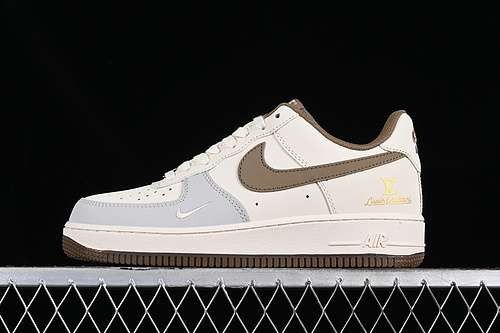 320BS9055832AIR FORCE 1 07 LOW WHITEGREYBROWNWOMAN3639MAN4045