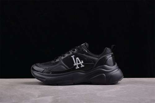 280MLB CHUNKY RUNNER 2024S WHITEBLACKWOMAN3539MAN4044