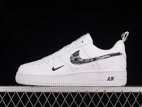 300FB8971200AIR FORCE 1 07 LOW WHITEBLACKWOMAN3639MAN4045