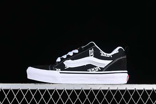 230VN0009QC6BTVANS KNUSKOOL BLACKTRUE WHITEWOMAN3539MAN4044