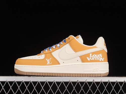320HX123008AIR FORCE 1 07 LOW YELLOWWHITEBLUEBROWNWOMAN3639MAN4045