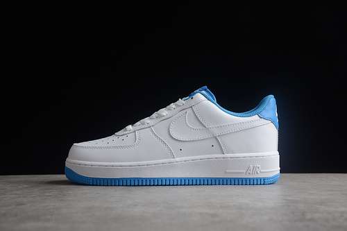 280DR9867101AIR FORCE 1 LOW 07 WHITEWHITEUNIVERSITY BLUEWOMAN3639MAN4045
