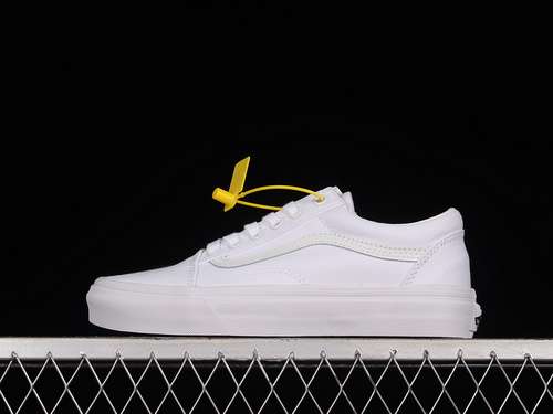 240VN000D3HW00OLD SKOOL SHOES WHITEWHITEWHITEWOMAN3539MAN4044