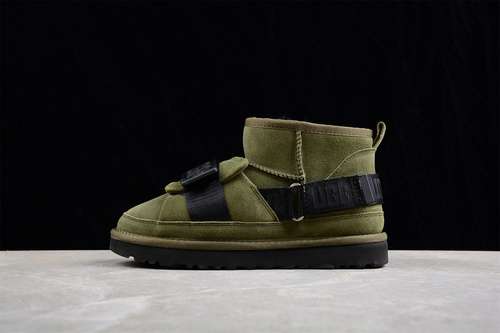 320UGG CASUAL SHOES DARK GREENBLACKDARK GREENWOMAN3540