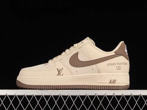 340BS6055301LV X AIR FORCE 1 LOW 07 DARK BROWNKHAKIWHITEWOMAN3639MAN4045