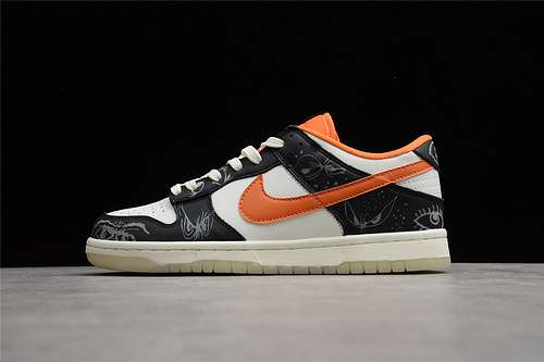 340DD3357100SB DUNK LOW HALLOWEEN SAILSTARFISHBLACKWOMAN3639MAN4044