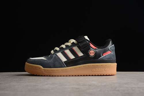 300GW0035MIDWEST KIDS X FORUM 84 LOW SHOES CORE BLACKCLOUD WHITEGUMWOMAN3639