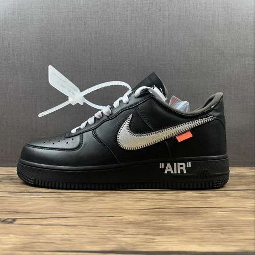 480AV5210001OW X AIR FORCE 1 LOW 07 MOMA BLACKMETALLIC SILVERBLACKUNSIEX3645