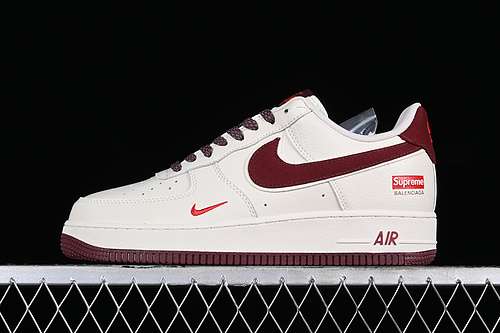340HD9888002SUPREME AIR FORCE 1 LOW WHITEREDBROWNWOMAN3639MAN4045