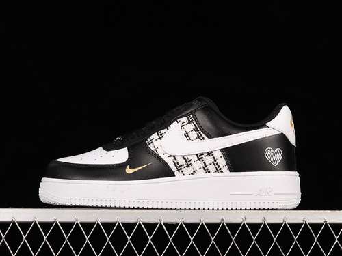 320CZ0270001AIR FORCE 1 LOW 07 BLACKWHITEBLACKBLACKWOMAN3639MAN4045