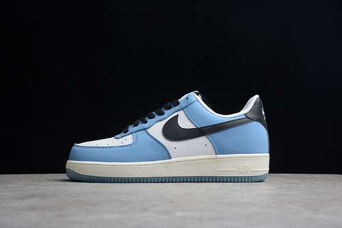 340556088136AIR FORCE 1 07 LOW UNIVERSITY BLUEWHITEBLACKWOMAN3639MAN4045
