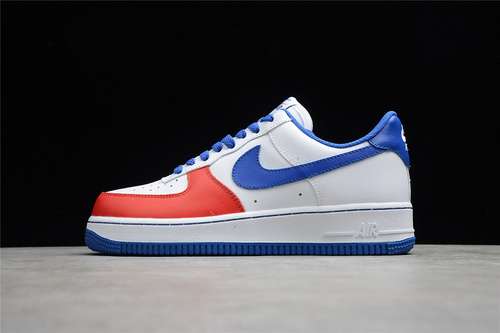 300CT7875164AIR FORCE 1 LOW 07 WHITEBLUEREDWOMAN3639MAN4045
