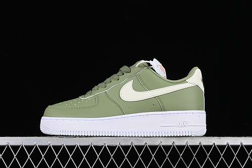 280HF5062386AIR FORCE 1 07 LOW OIL GREENWHITEGUM MEDIUM BROWNSEA GLASSUNISEX3645