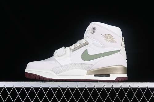 340WW5021625AIR FORCE 1 07 LOW GREYBROWNKHAKIWOMAN3639MAN4045