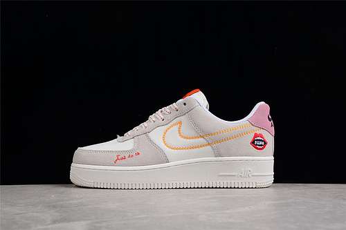 300DQ7656100AIR FORCE 1 LOW SAILWOMAN3639MAN4045