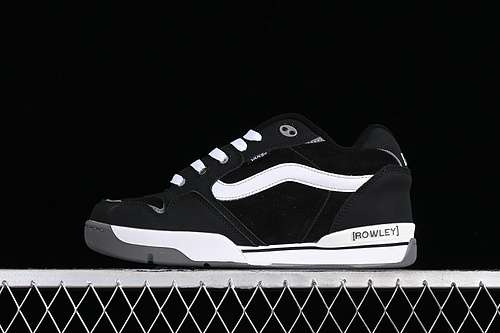 260VN000CTMBA2VANS ROWLEY XLT WHITEBLACKWOMAN3539MAN4045