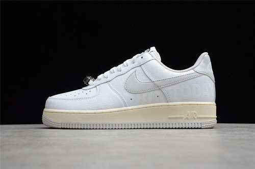 300CJ1631100AIR FORCE 1 LOW 07 1800 WHITEVAST GREYSAILBLACKWOMAN3639MAN4045