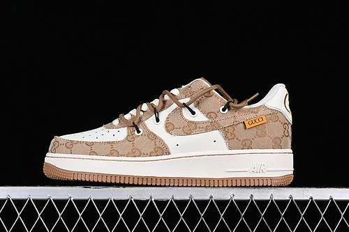 340BD7700111GUCCI X AIR FORCE 1 07 LOW WHITEBROWNWOMAN3639MAN4045