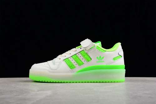 300FY8018FORUM 84 LOW SHOES CLOUD WHITECLOUD WHITEFLUORESCENT GREENWOMAN36394045