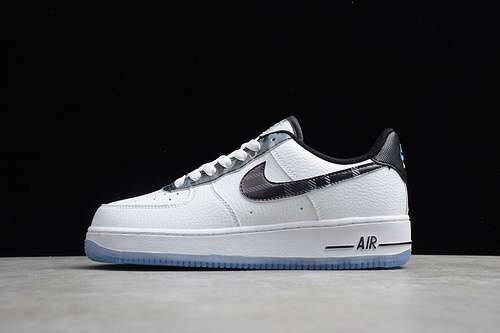 300DB1997100AIR FORCE 1 LOW WHITEBLACKPURE PLATINUMMETALLIC SILVERUNISEX3645
