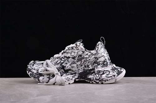 460W3XDC0135BALENCIAGA PHANTOM SNEAKER WHITEBLACKWOMAN3539MAN4046