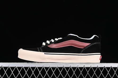 230VN0009QC6BTVANS KNUSKOOL CNY BLACKGREYPINKWOMAN3539MAN4044