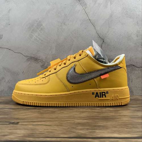 480DD1876700OW X AIR FORCE 1 LOW UNIVERSITY GOLDBLACKMETALLIC SILVERUNISEX36475