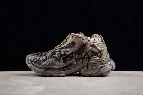 600W3RBQ2010BALENCIAGA RUNNER KITH FOURCOLOR BLACKBROWNWOMAN3539MAN4046