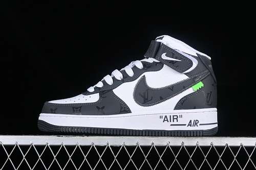 340CW2289111AIR FORCE 1 07 MID WHITEGREYWOMAN3639MAN4045