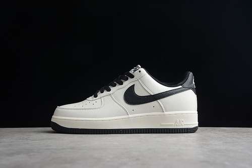 320MK9636125AIR FORCE 1 LOW BEIGEBEIGEBLACKWOMAN3639MAN4045