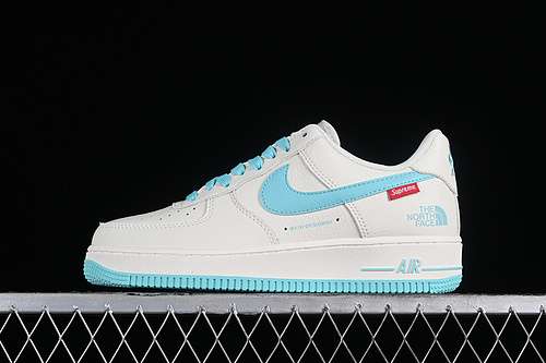 340SU2305007SUPREME THE NORTH FACE AIR FORCE 1 07 LOW WHITEBLUEWOMAN3639MAN4045