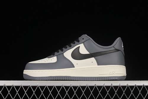 310DD7798216AIR FORCE 1 LOW 07 WHITEBLACKSMOKE GREYWOMAN3639MAN4045