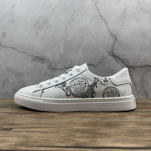 300SPORTS SHOES WHITEBLACKWHITEMAN3844