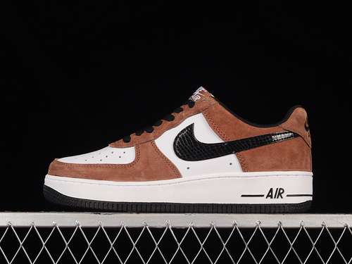 320DE0023800AIR FORCE 1 LOW 07 WHITEBROWNBLACKWOMAN3639MAN4045
