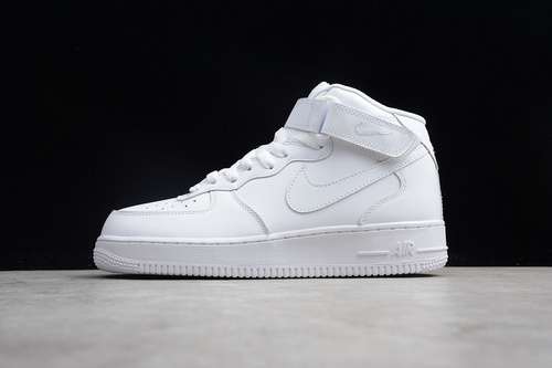 315123111AIR FORCE 1 MID 07 WHITEWHITEWOMAN3639MAN4045