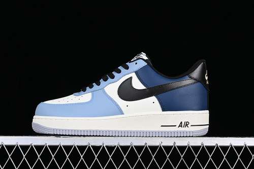 300XC2351022AIR FORCE 1 07 LOW WHITEBLACKBLUEWOMAN3639MAN4045